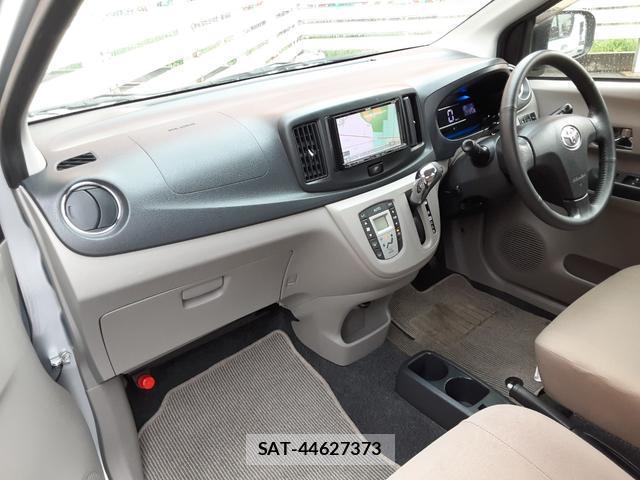 Toyota PIXIS EPOCH 2012-06 7804324-13