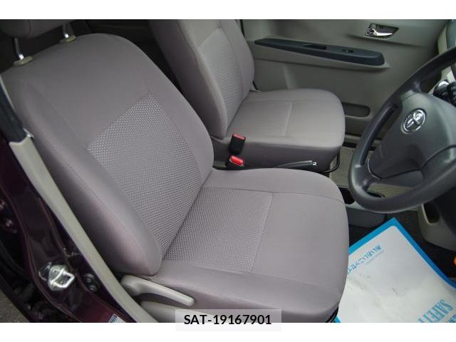 Toyota PIXIS EPOCH 2015-07 7806417-12