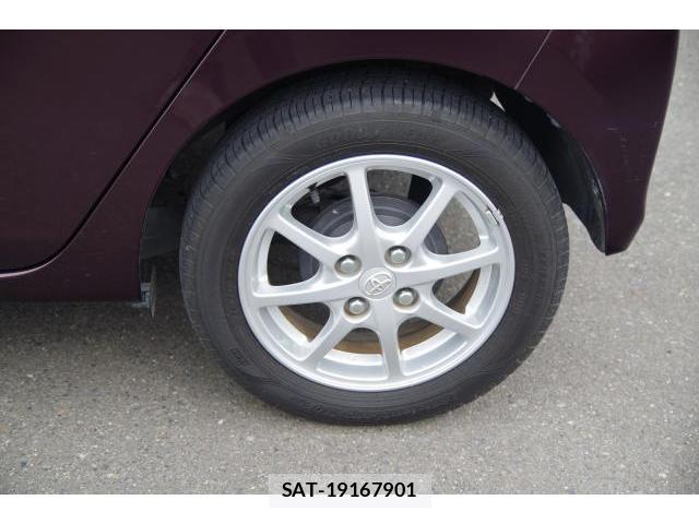 Toyota PIXIS EPOCH 2015-07 7806417-18