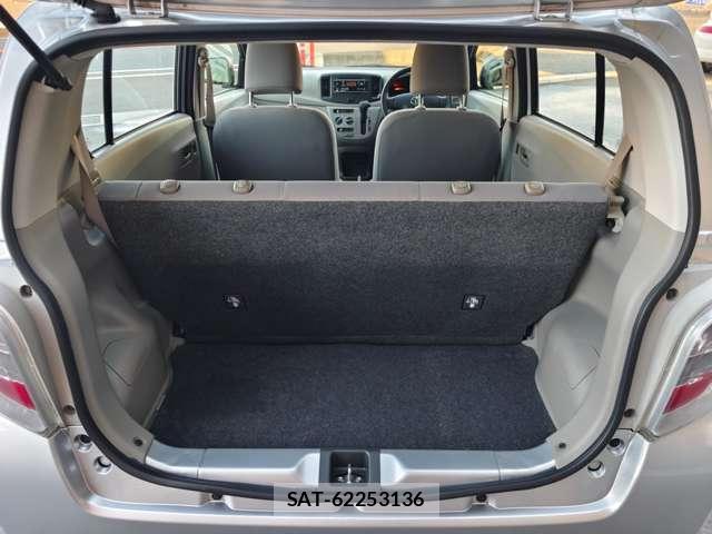 Toyota PIXIS EPOCH 2014-02 7808468-13