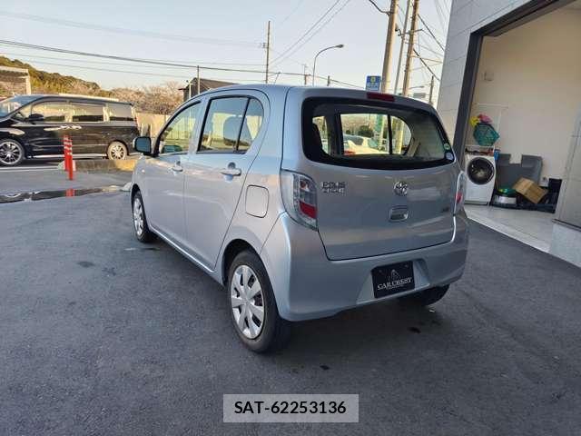 Toyota PIXIS EPOCH 2014-02 7808468-5
