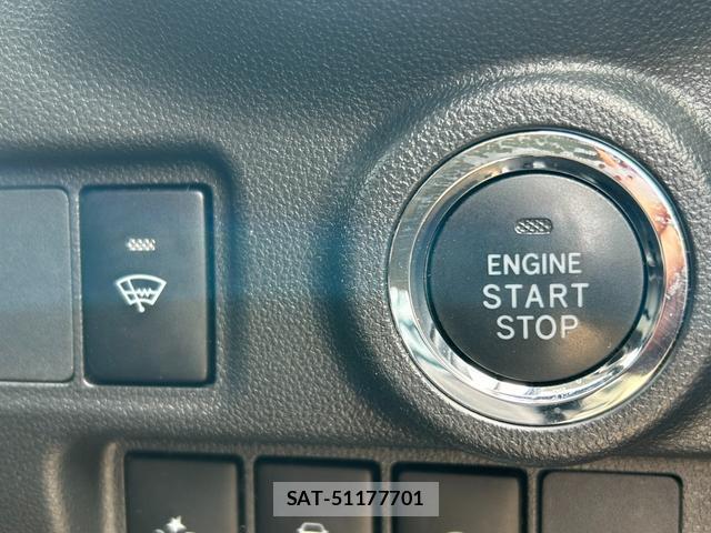 Toyota PIXIS JOY 2017-04 7806490-12