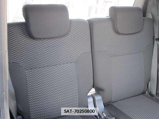 Toyota Pixis Mega 2021-04 7793230-8