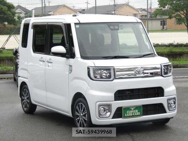 Toyota Pixis Mega 2022-07 7795508-1