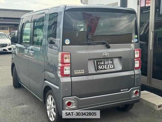 Toyota Pixis Mega 2018-12 7796886-10