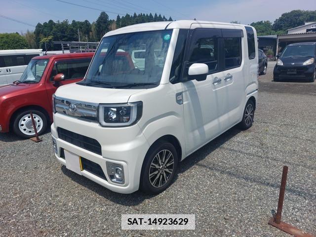 Toyota Pixis Mega 2019-01 7797343-0