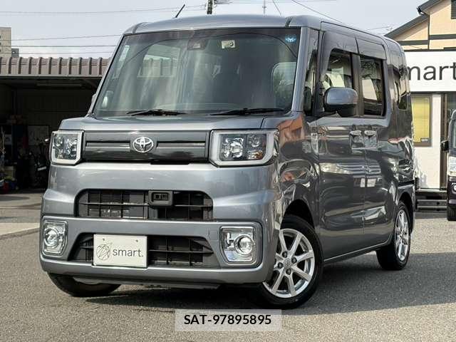 Toyota Pixis Mega 2017-02 7798225-19