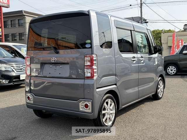 Toyota Pixis Mega 2017-02 7798225-5