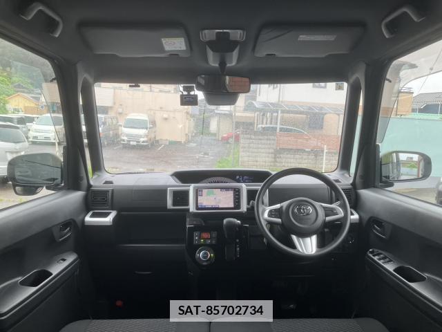 Toyota Pixis Mega 2021-04 7801349-2