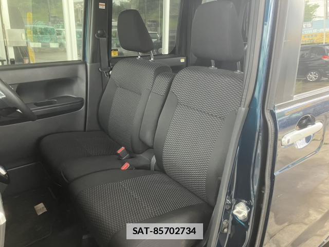 Toyota Pixis Mega 2021-04 7801349-5