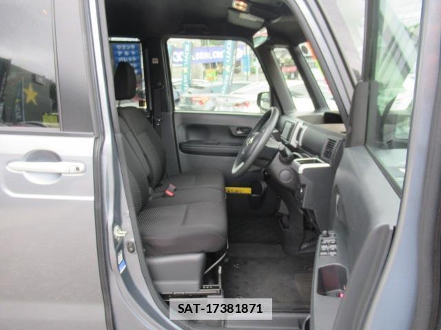 Toyota Pixis Mega 2021-02 7802721-16