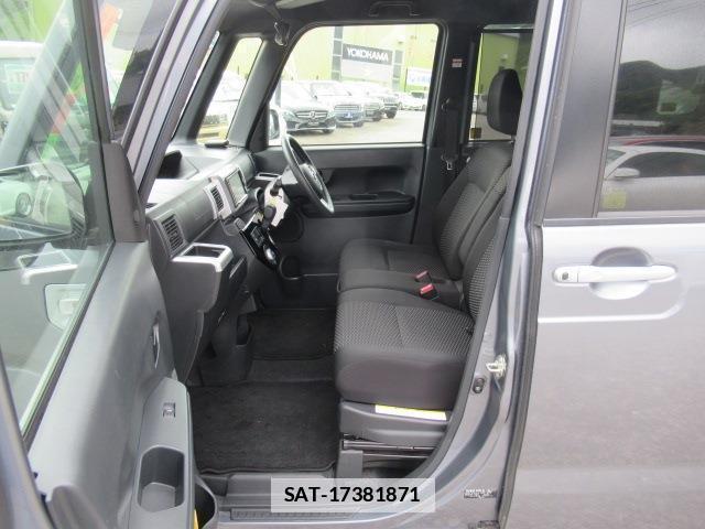 Toyota Pixis Mega 2021-02 7802721-17