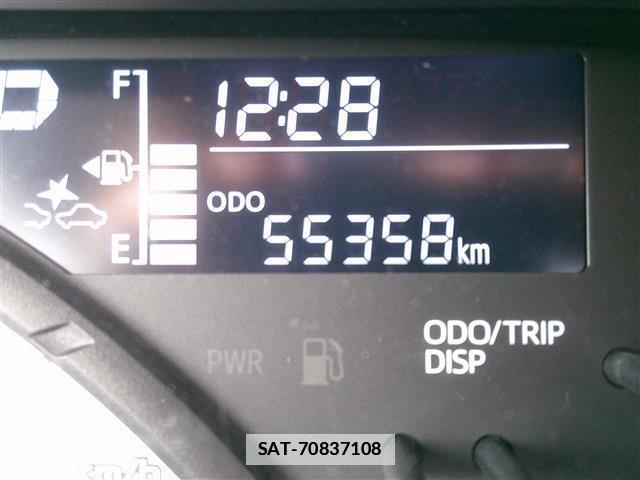 Toyota Pixis Mega 2021-03 7802940-1