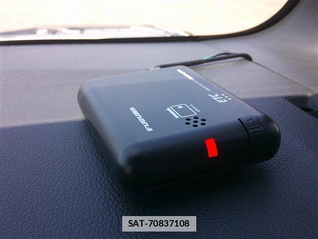 Toyota Pixis Mega 2021-03 7802940-13