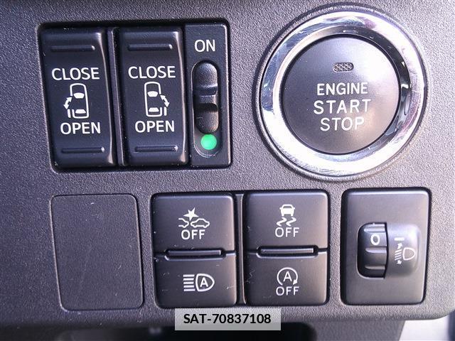 Toyota Pixis Mega 2021-03 7802940-14