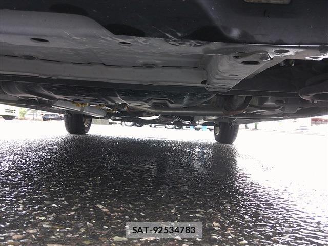 Toyota Pixis Mega 2017-09 7802954-10