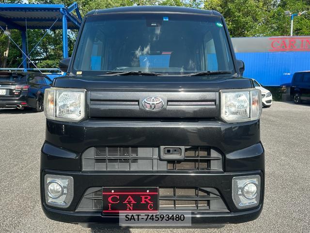 Toyota Pixis Mega 2017-04 7803539-1