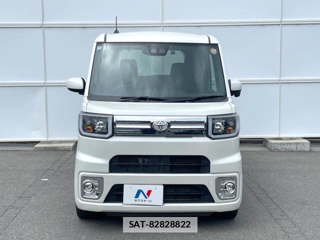 Toyota Pixis Mega 2020-02 7804091-13