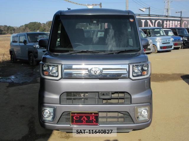 Toyota Pixis Mega 2017-11 7806455-13