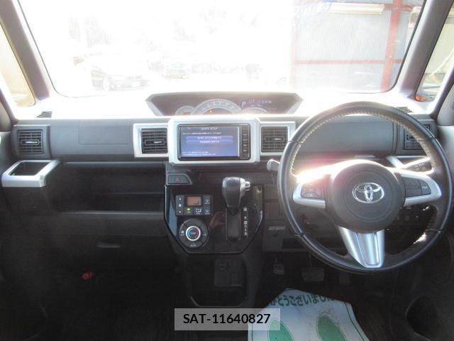 Toyota Pixis Mega 2017-11 7806455-3