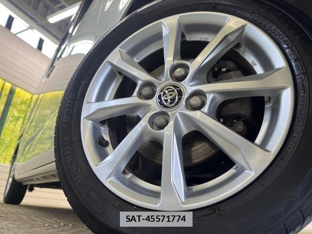 Toyota Pixis Mega 2019-09 7806645-12