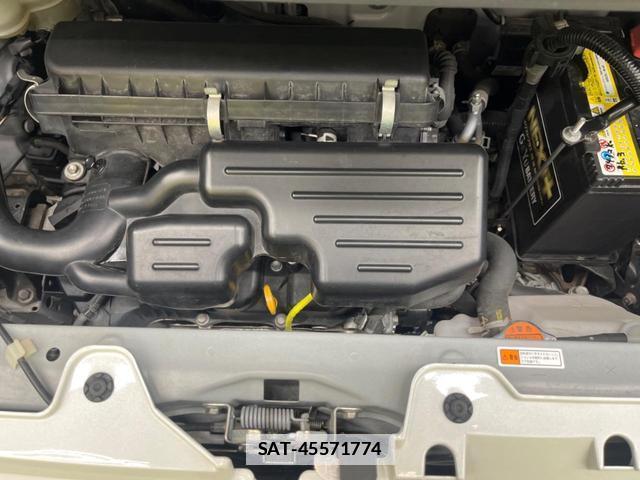 Toyota Pixis Mega 2019-09 7806645-17
