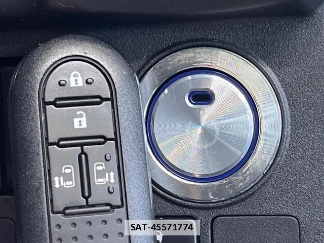 Toyota Pixis Mega 2019-09 7806645-6