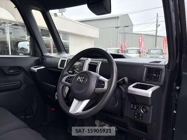 Toyota Pixis Mega 2018-04 7809915-10