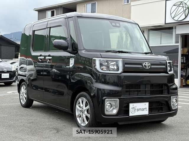 Toyota Pixis Mega 2018-04 7809915-13
