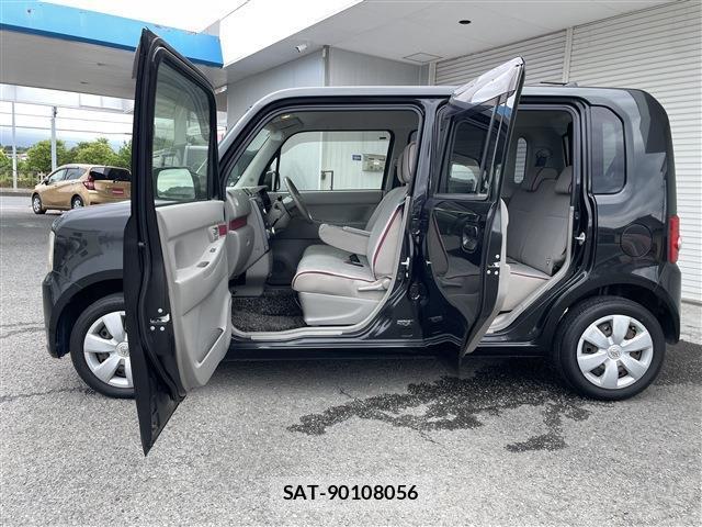 Toyota PIXIS SPACE 2013 7792971-12