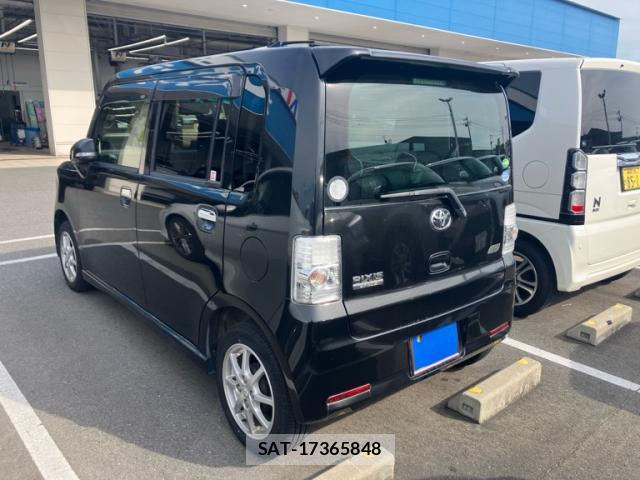 Toyota PIXIS SPACE 2013-07 7799964-13