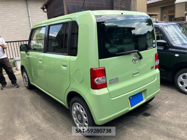 Toyota PIXIS SPACE 2013-10 7799994-13