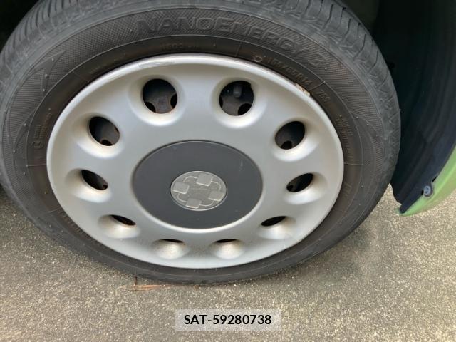 Toyota PIXIS SPACE 2013-10 7799994-3