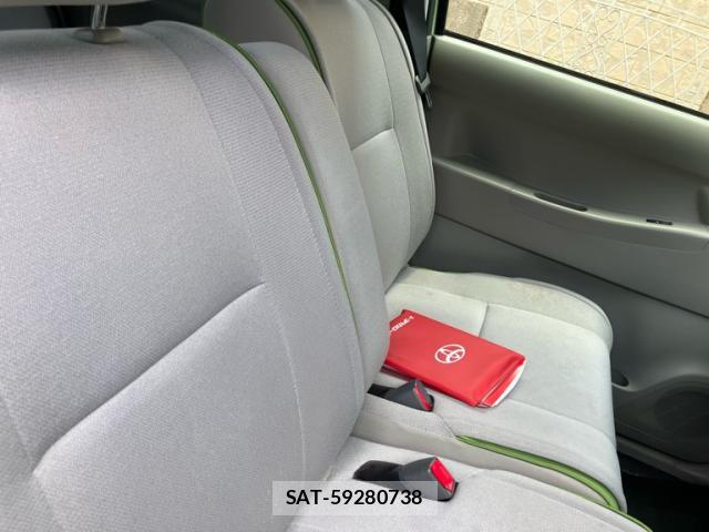 Toyota PIXIS SPACE 2013-10 7799994-7