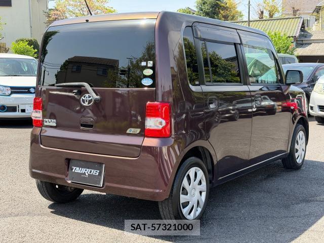 Toyota PIXIS SPACE 2012-03 7808578-12