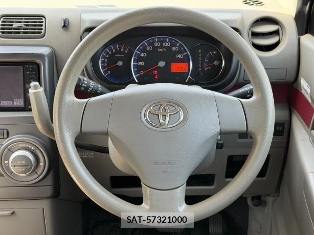 Toyota PIXIS SPACE 2012-03 7808578-14