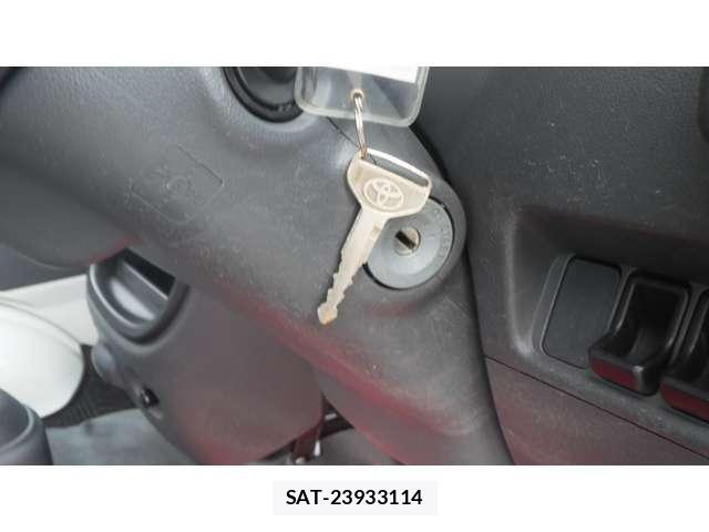 Toyota PIXIS TRUCK 2013-06 7797460-11