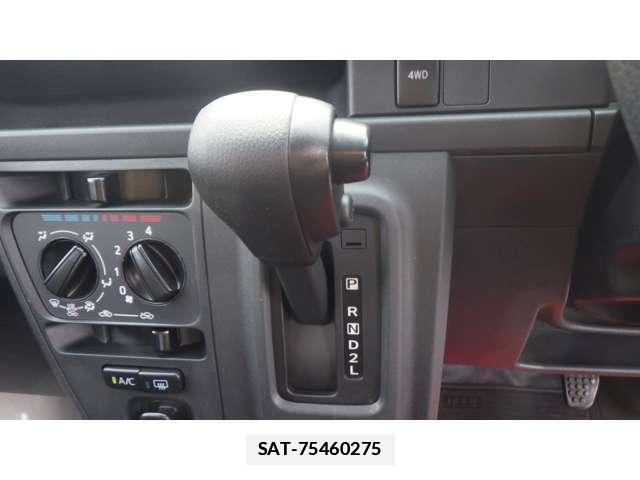 Toyota PIXIS VAN 2020-03 7797468-13