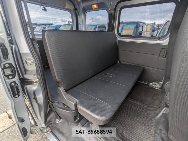 Toyota PIXIS VAN 2022-03 7797800-13