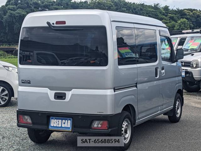 Toyota PIXIS VAN 2022-03 7797800-3