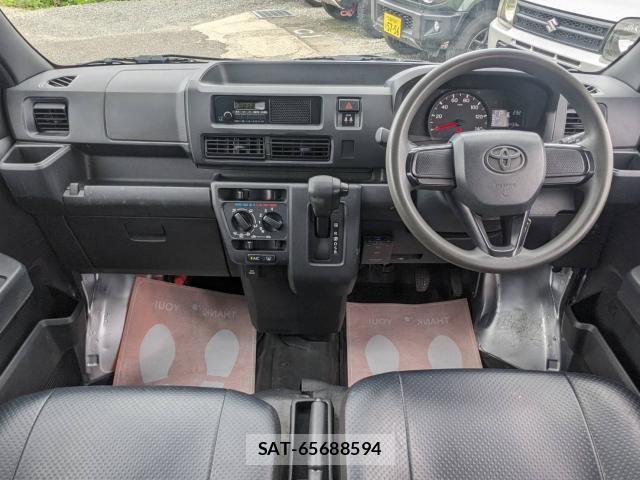 Toyota PIXIS VAN 2022-03 7797800-7