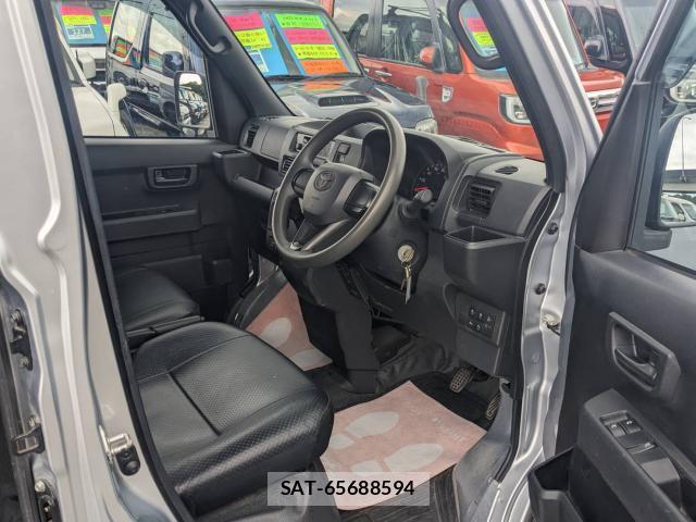 Toyota PIXIS VAN 2022-03 7797800-9
