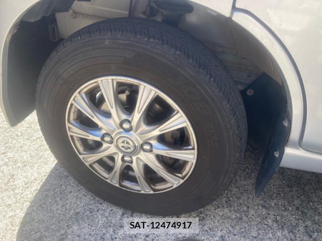 Toyota PIXIS VAN 2014-01 7799952-5