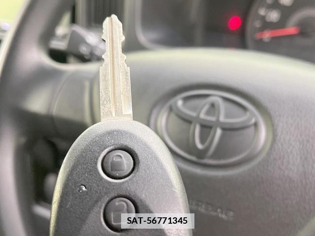 Toyota PIXIS VAN 2021-10 7800604-6