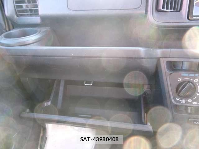 Toyota PIXIS VAN 2018-03 7805462-11