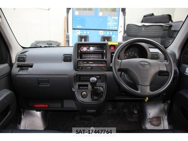Toyota PIXIS VAN 2012-04 7806089-2