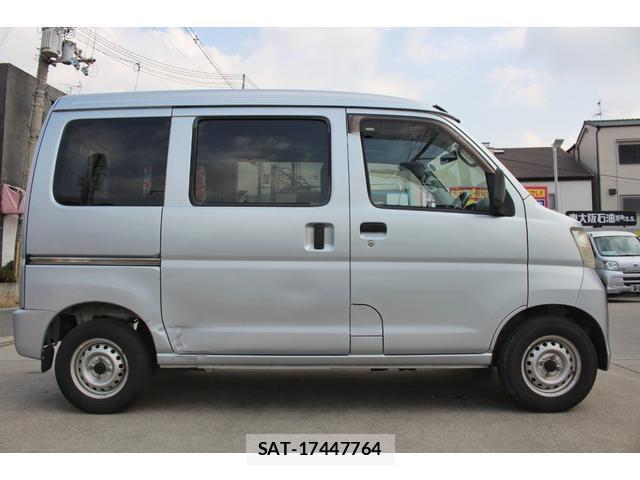 Toyota PIXIS VAN 2012-04 7806089-3