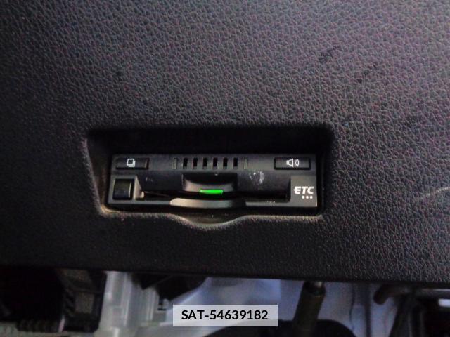 Toyota PIXIS VAN 2022-04 7810304-11