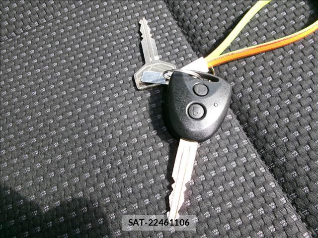 Toyota PIXIS VAN 1989-05 7811258-18