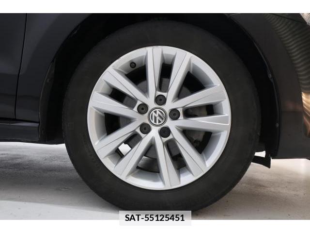 VolksWagen POLO 2017-01 7793193-17